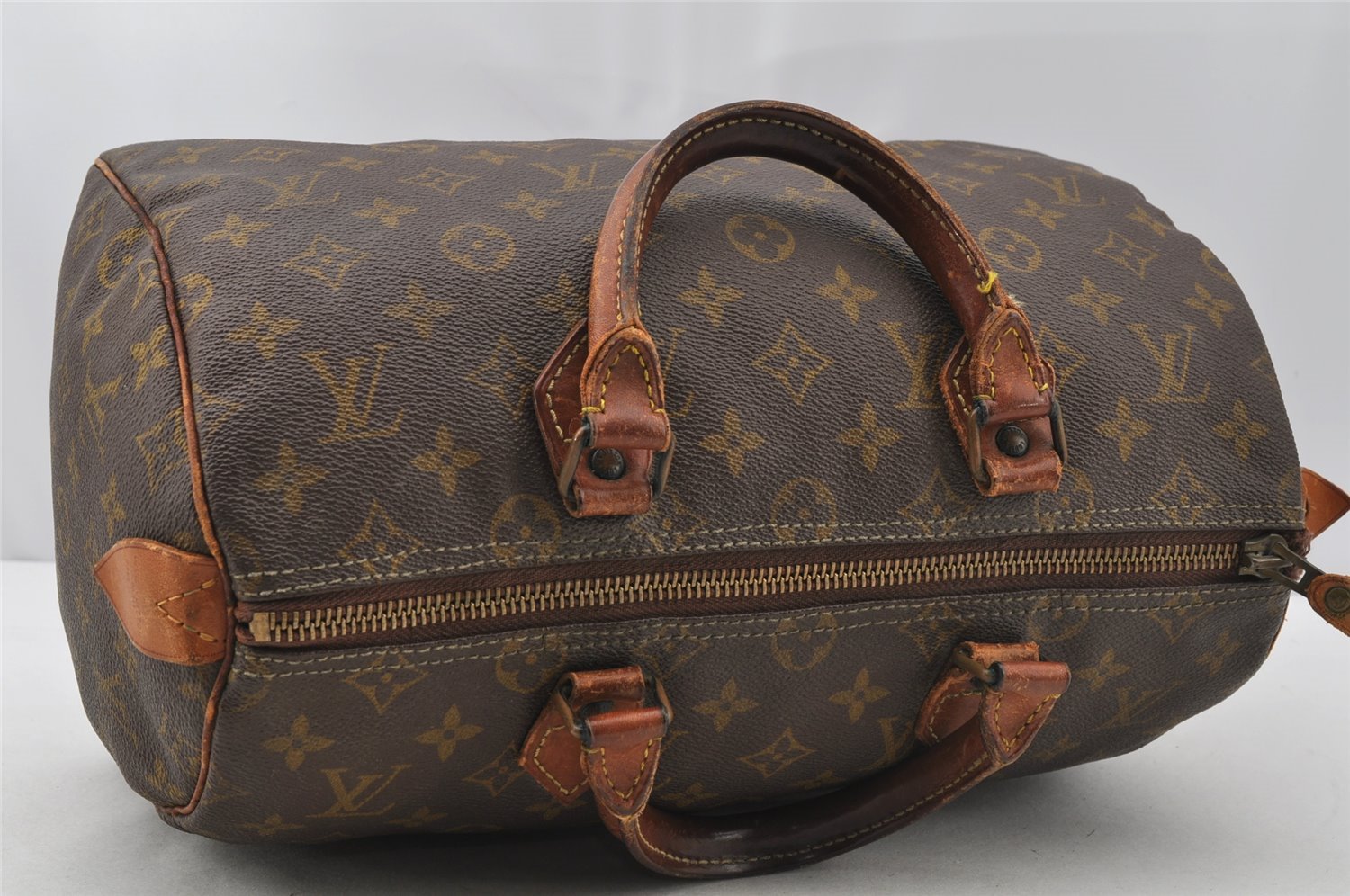 Authentic Louis Vuitton Monogram Speedy 30 Hand Boston Bag Old Model LV 8644I