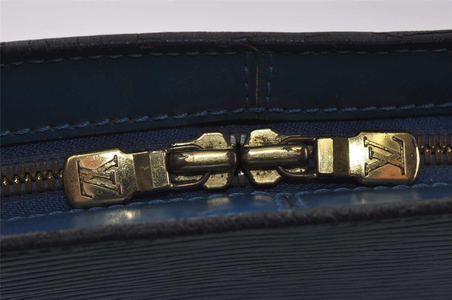 Authentic Louis Vuitton Epi Lussac Shoulder Tote Bag Blue M52285 LV 8646I