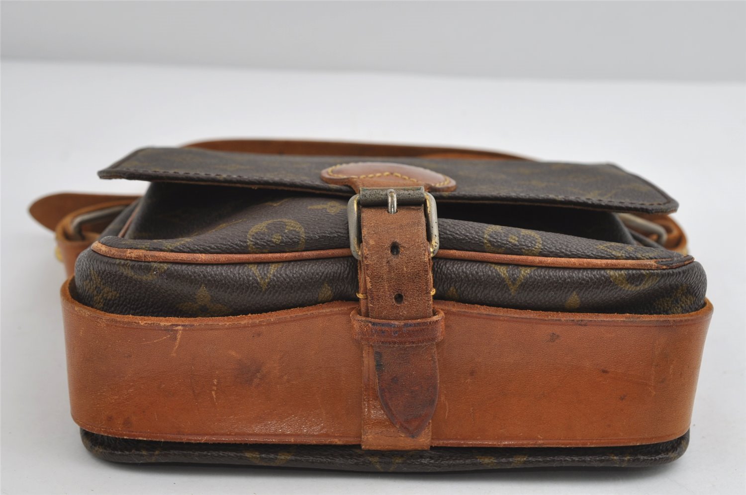 Authentic Louis Vuitton Monogram Cartouchiere MM Shoulder Bag Old Model 8651I