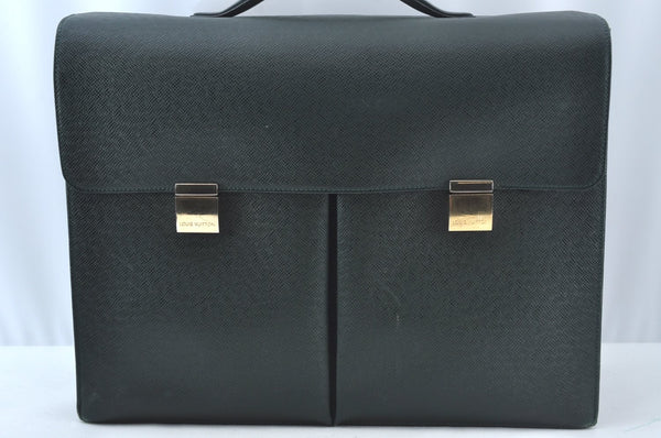 Authentic Louis Vuitton Taiga Serviette Kazan Briefcase Green LV 8652I