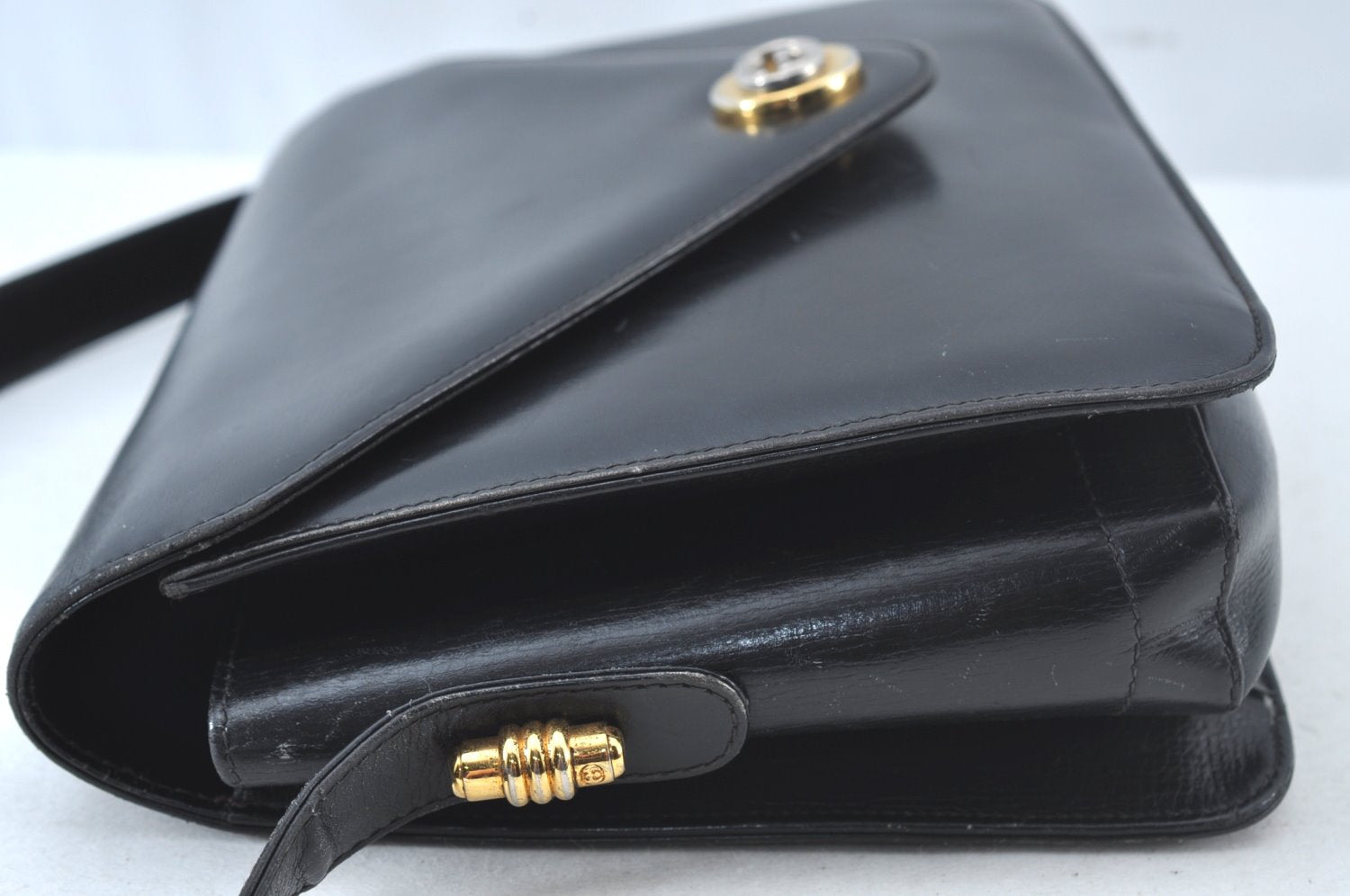 Authentic GUCCI Shoulder Cross Body Bag GG Leather Black 8655J