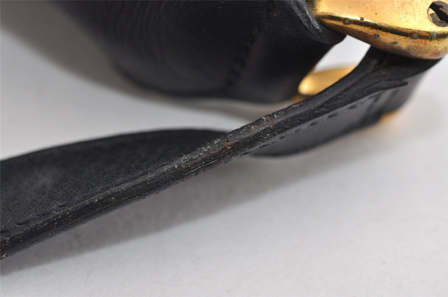 Authentic GUCCI Micro GG PVC Leather Shoulder Crossbody Bag Navy Blue Junk 8657I