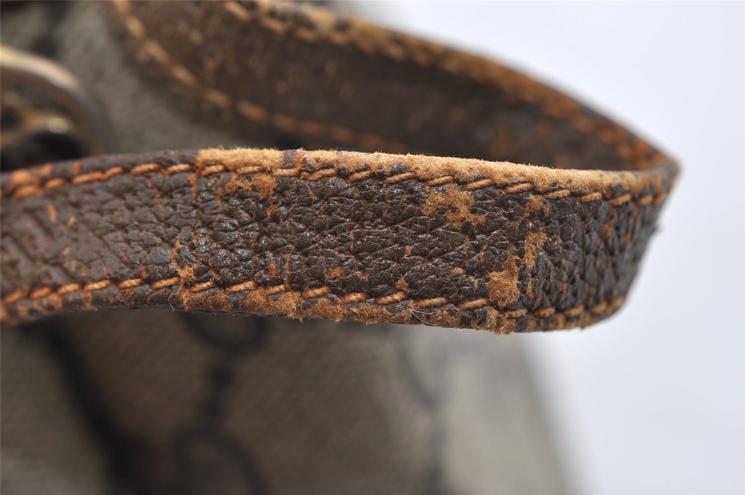 Authentic GUCCI Vintage Clutch Hand Bag Purse GG PVC Leather Brown 8658I