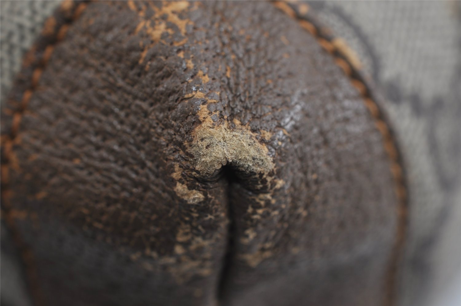 Authentic GUCCI Vintage Clutch Hand Bag Purse GG PVC Leather Brown 8658I