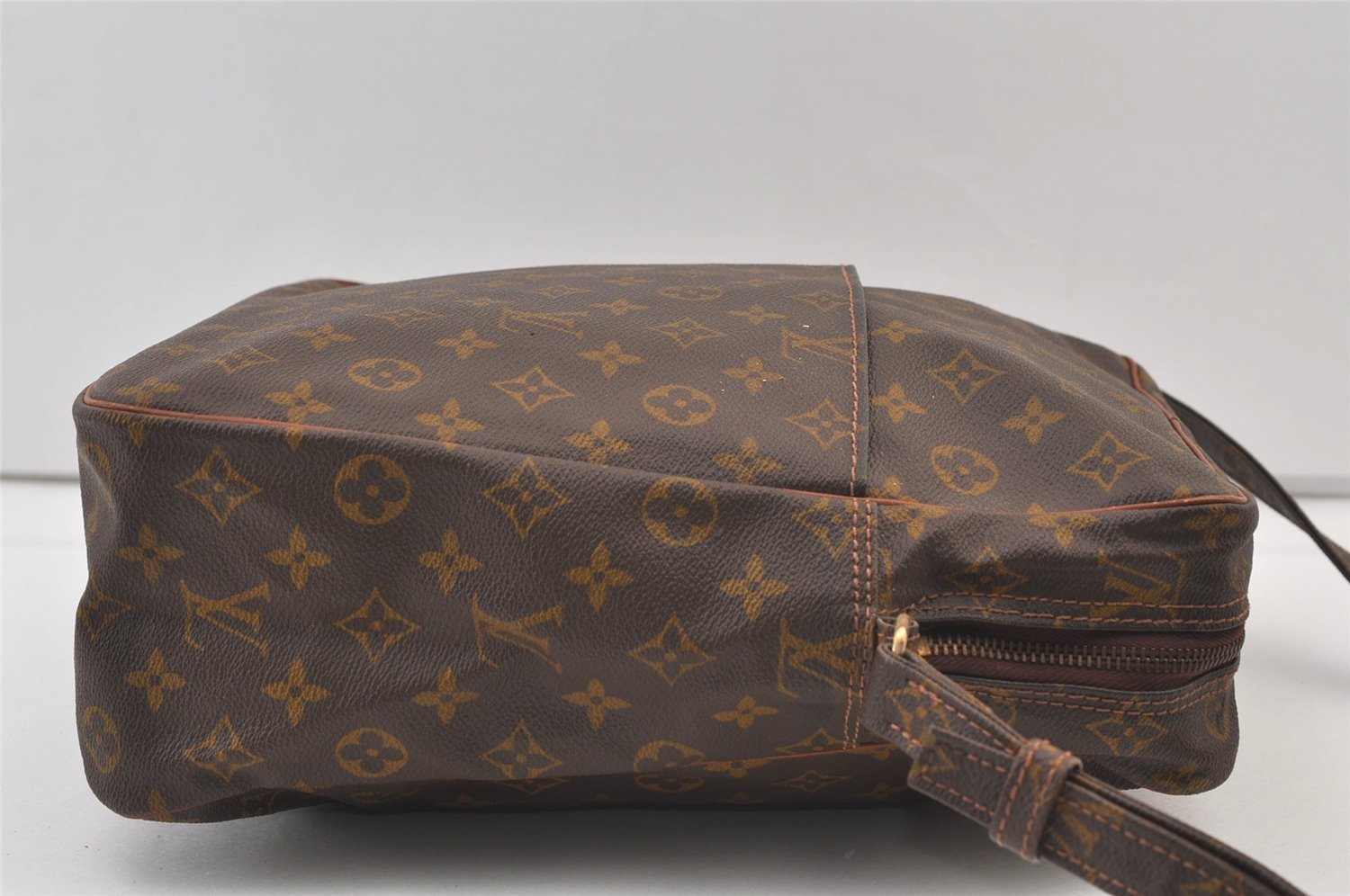 Authentic Louis Vuitton Monogram Marceau Shoulder Cross Body Bag Old Model 8664J