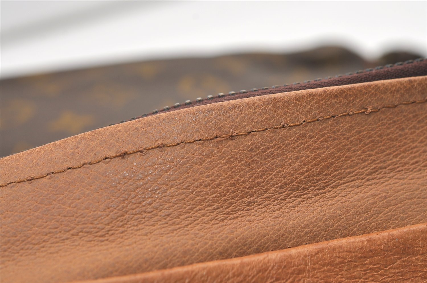 Authentic Louis Vuitton Monogram Marceau Shoulder Cross Body Bag Old Model 8664J