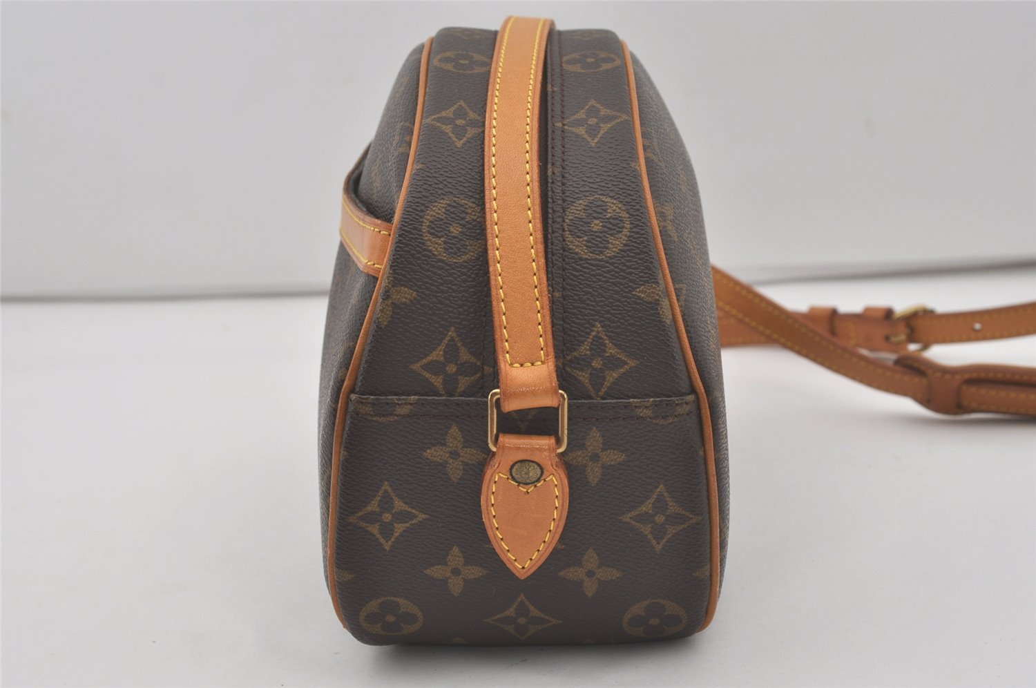 Authentic Louis Vuitton Monogram Blois Shoulder Cross Body Bag M51221 LV 8668I