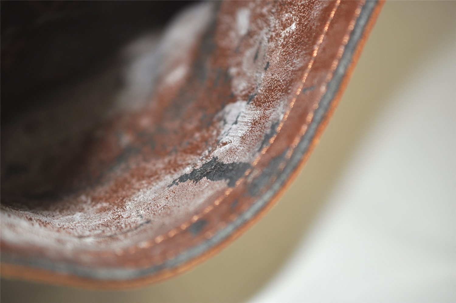 Authentic Louis Vuitton Monogram Blois Shoulder Cross Body Bag M51221 LV 8668I