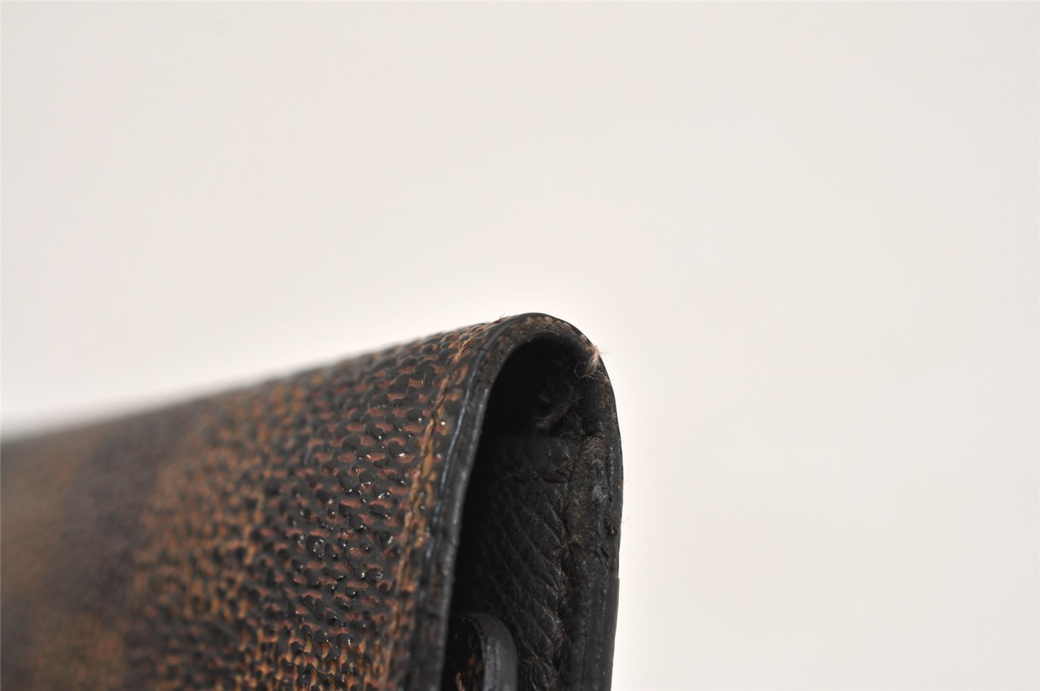 Authentic Louis Vuitton Damier Multicles 6 Key Case Holder N62630 LV 8669J