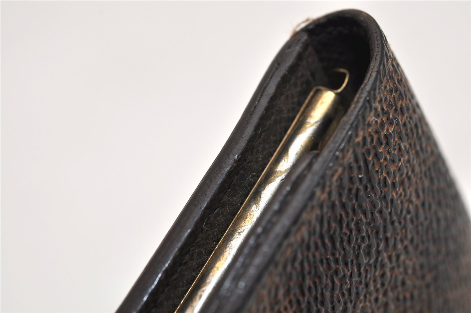 Authentic Louis Vuitton Damier Multicles 6 Key Case Holder N62630 LV 8669J