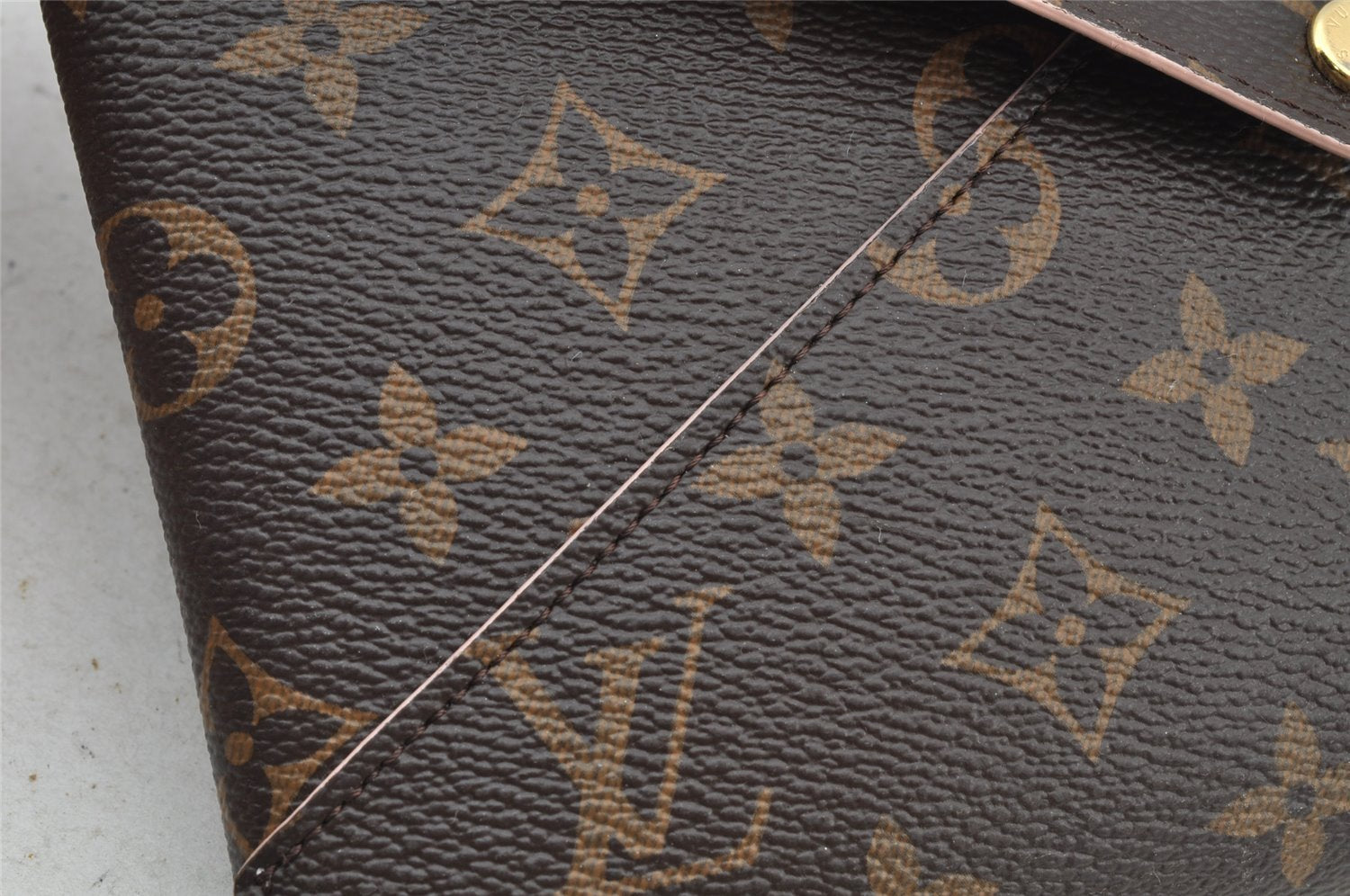 Authentic Louis Vuitton Monogram Pochette Kirigami Clutch Bag M62034 LV 8675I