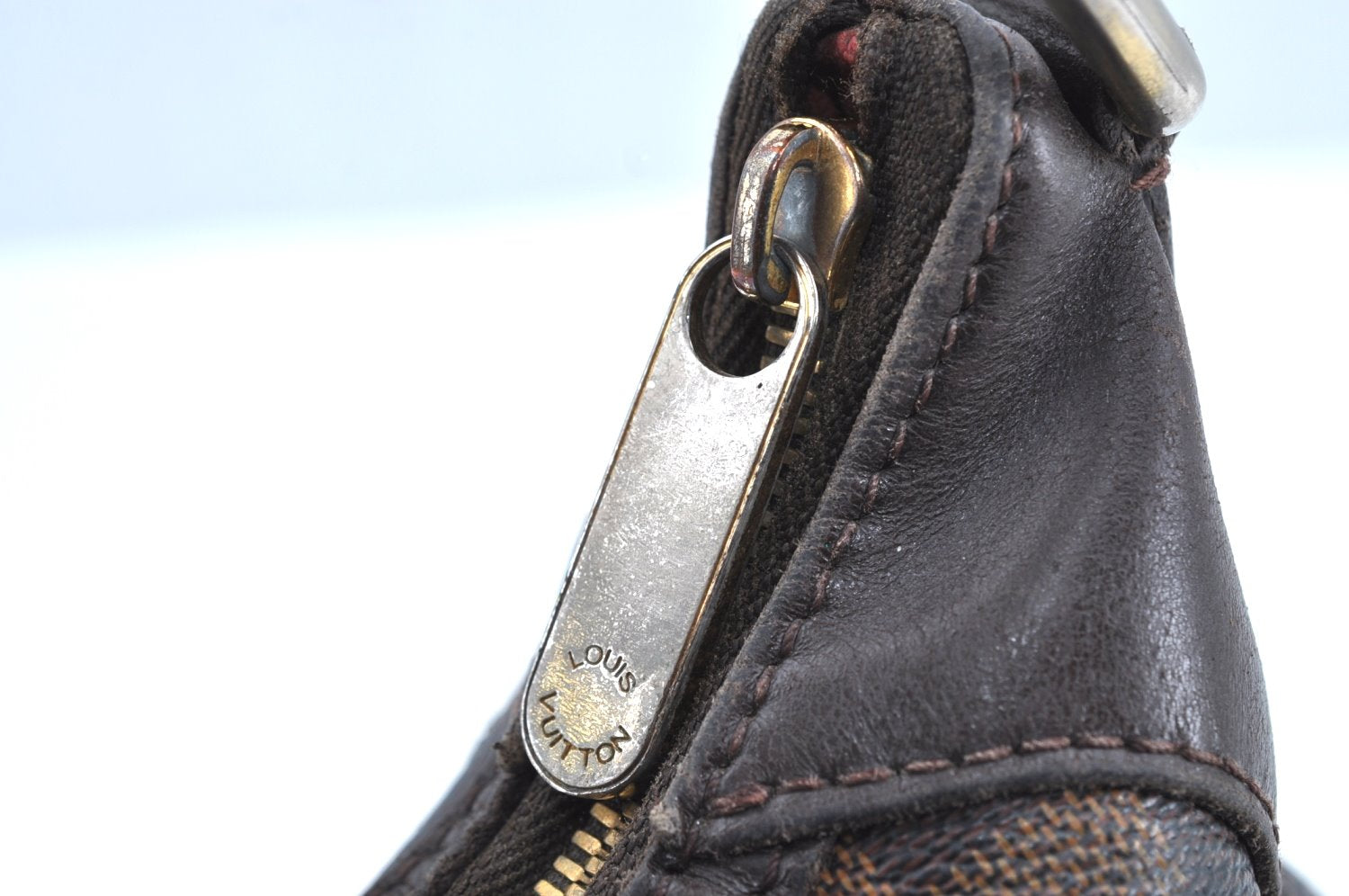 Authentic Louis Vuitton Damier Thames GM Shoulder Hand Bag N48181 LV 8682H