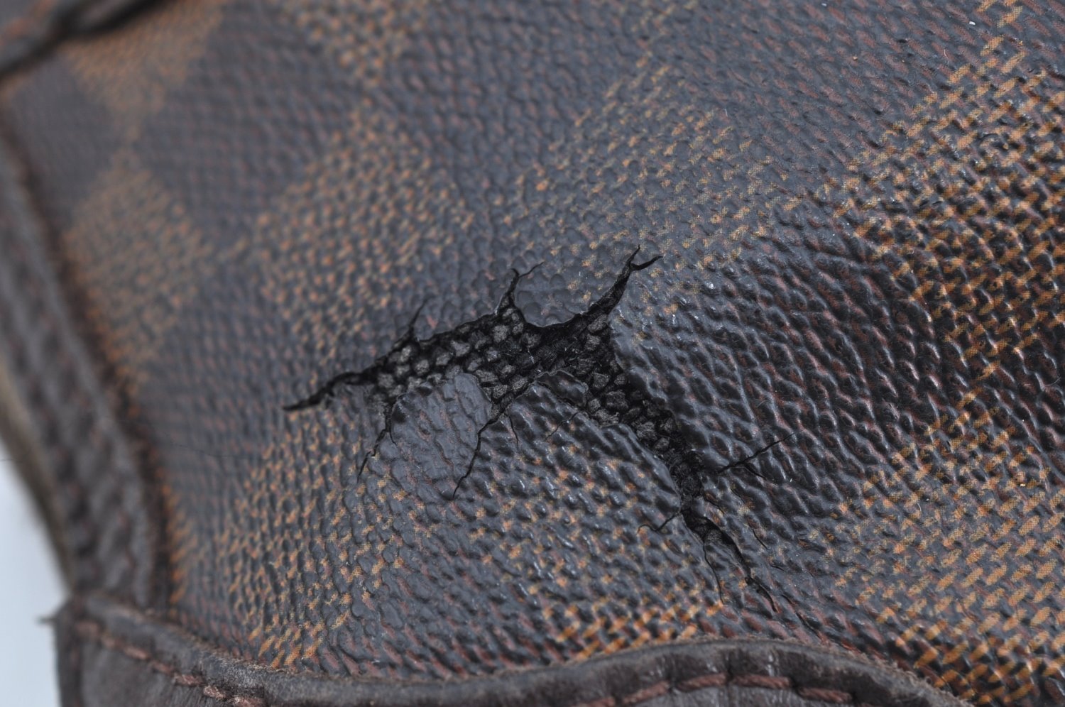 Authentic Louis Vuitton Damier Thames GM Shoulder Hand Bag N48181 LV 8682H