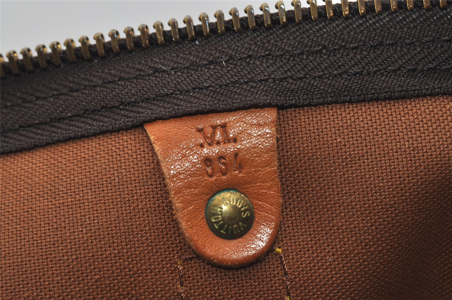 Authentic Louis Vuitton Monogram Keepall 55 Travel Boston Bag M41424 LV 8685I