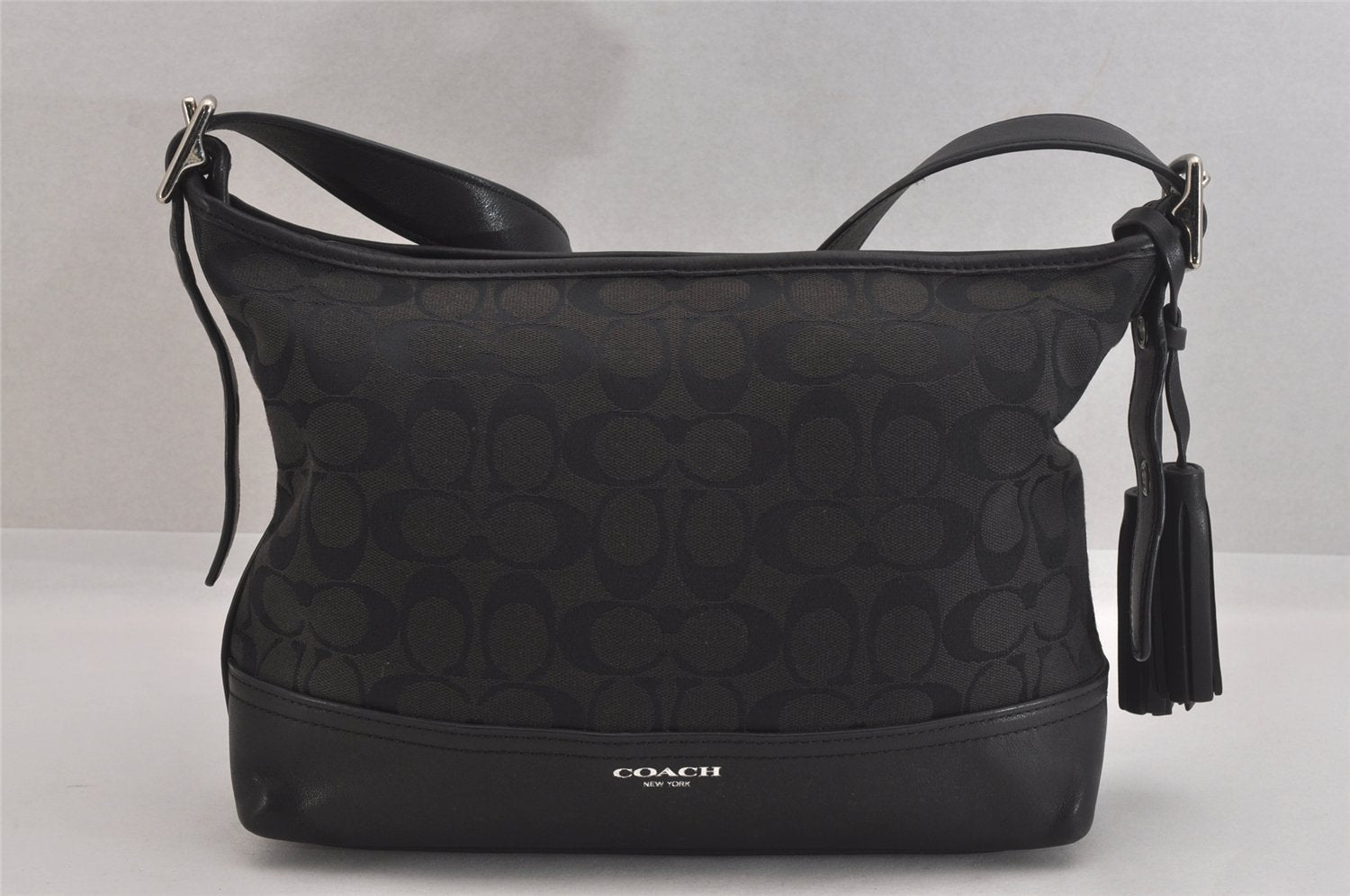 Authentic COACH Signature Shoulder Bag Purse Canvas Leather 25664 Black 8685M