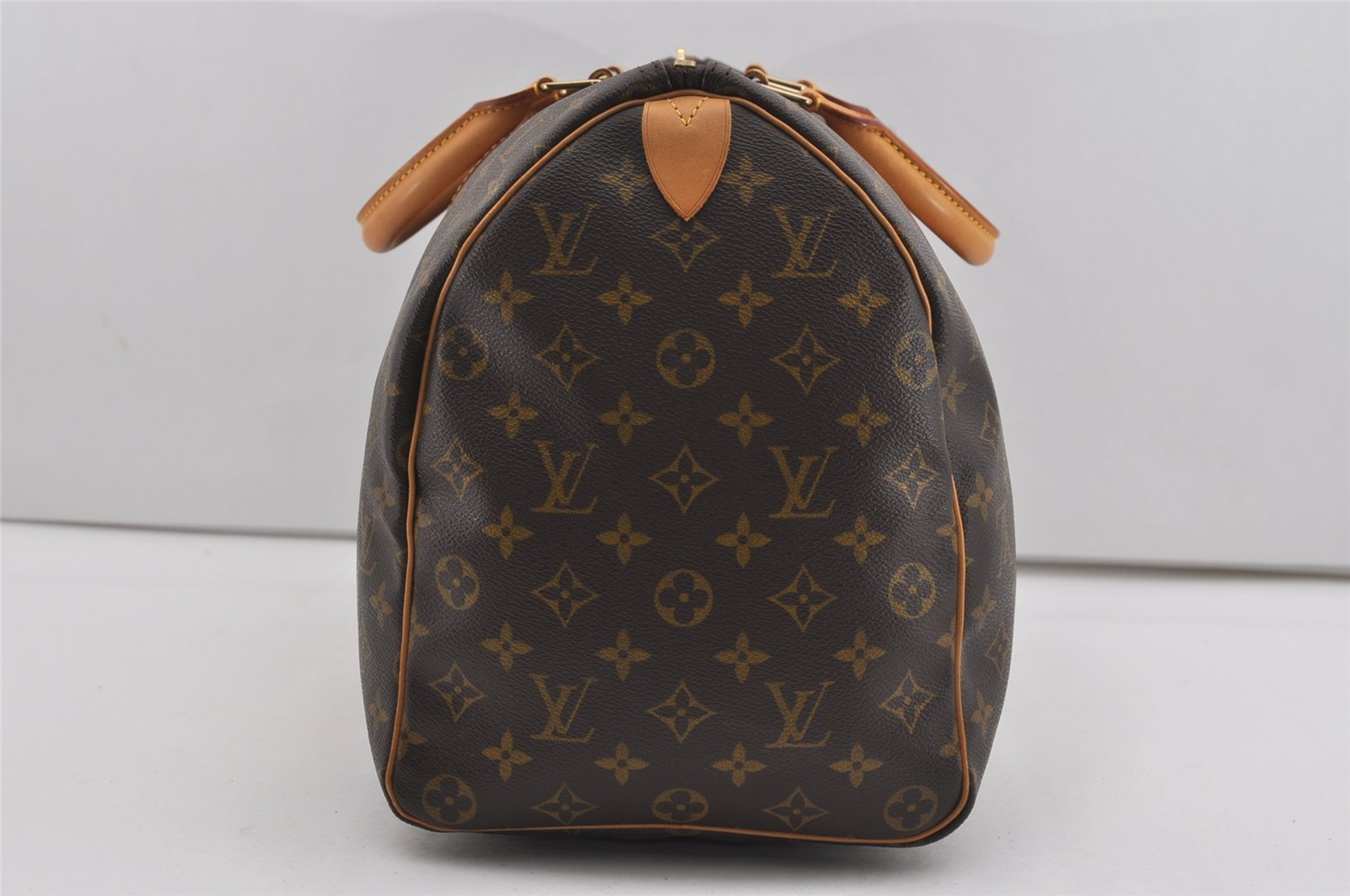 Authentic Louis Vuitton Monogram Keepall 45 Travel Boston Bag M41428 LV 8686I