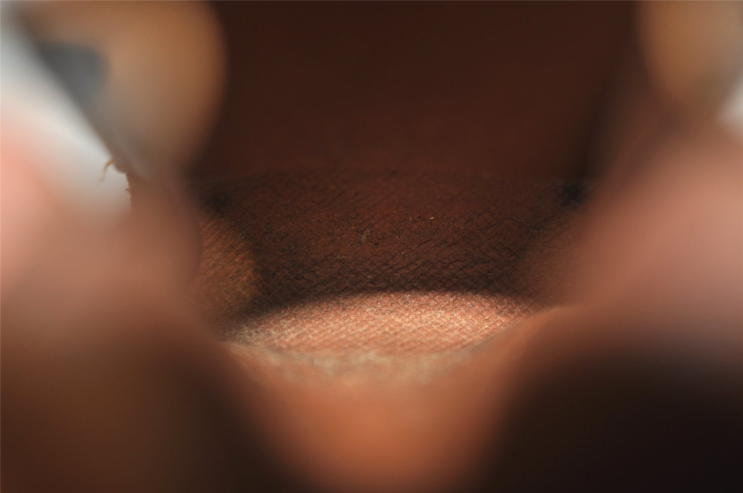 Authentic Louis Vuitton Monogram Etui Cigarette Case M63024 LV 8693J