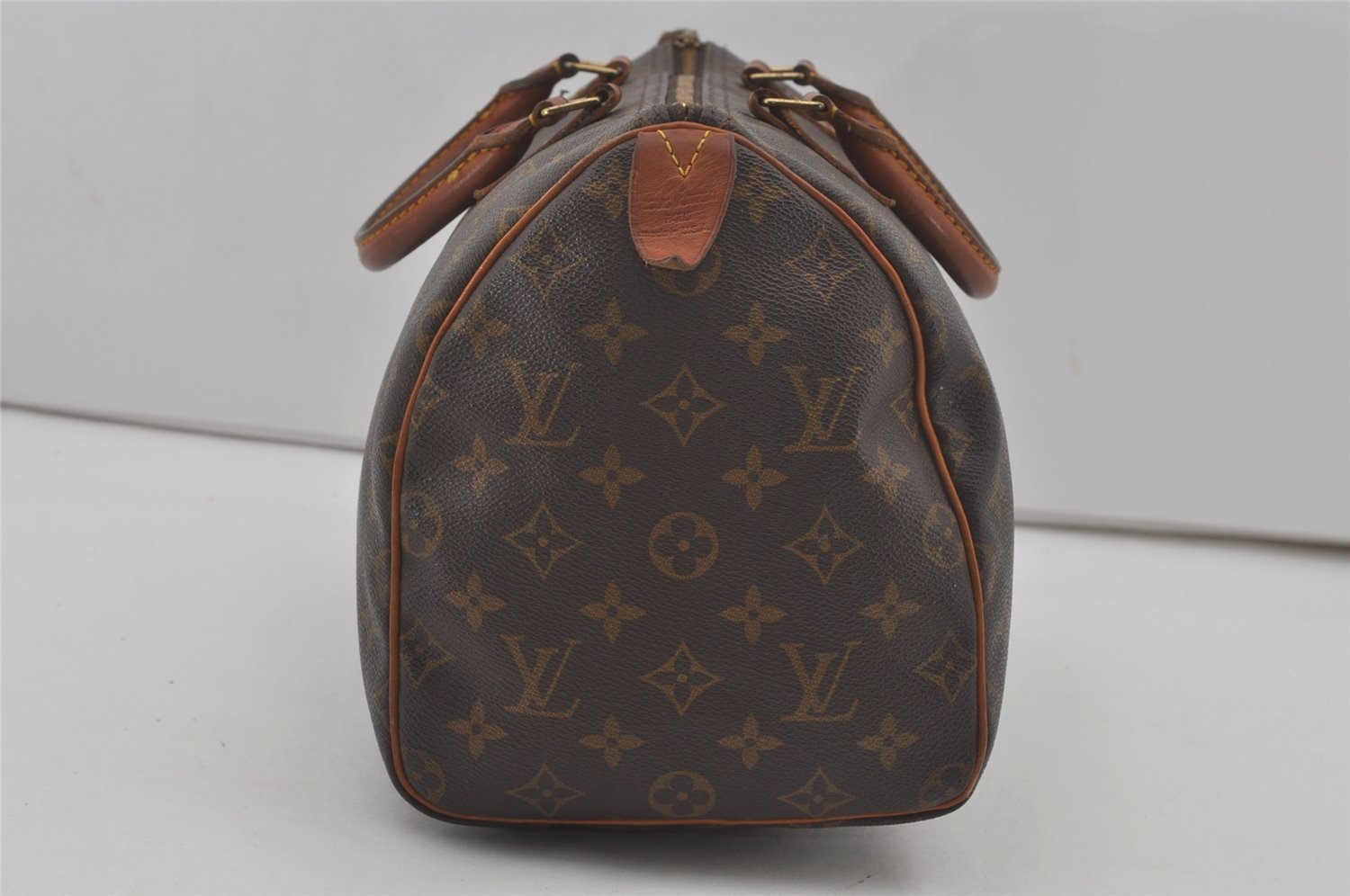 Authentic Louis Vuitton Monogram Speedy 30 Hand Boston Bag M41526 LV 8695I