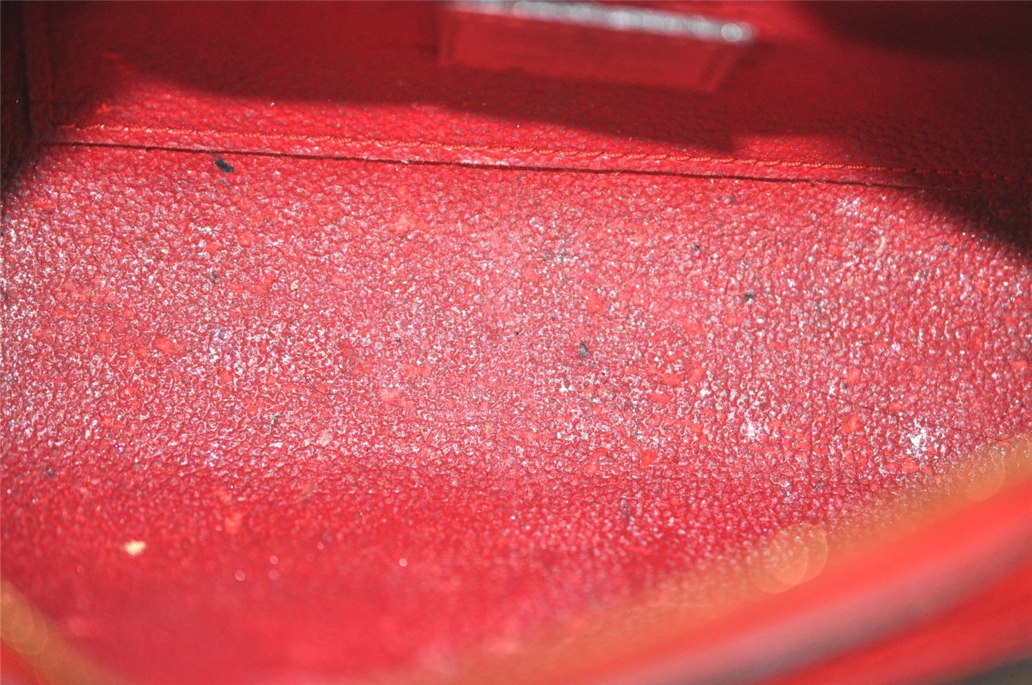 Authentic Louis Vuitton Epi Dauphine Cosmetic Pouch Red M48447 LV 8696J