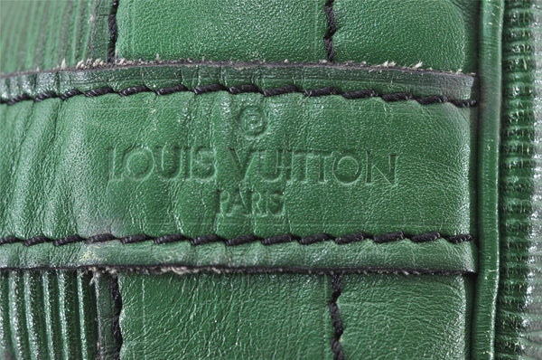 Authentic Louis Vuitton Epi Noe Shoulder Drawstring Bag Green Old Model LV 8699I