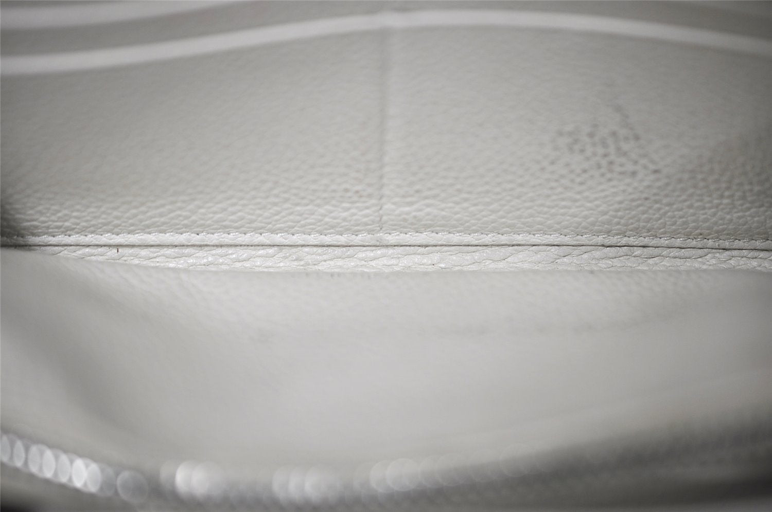 Authentic SAINT LAURENT Vintage Long Wallet Purse Leather White 8699J