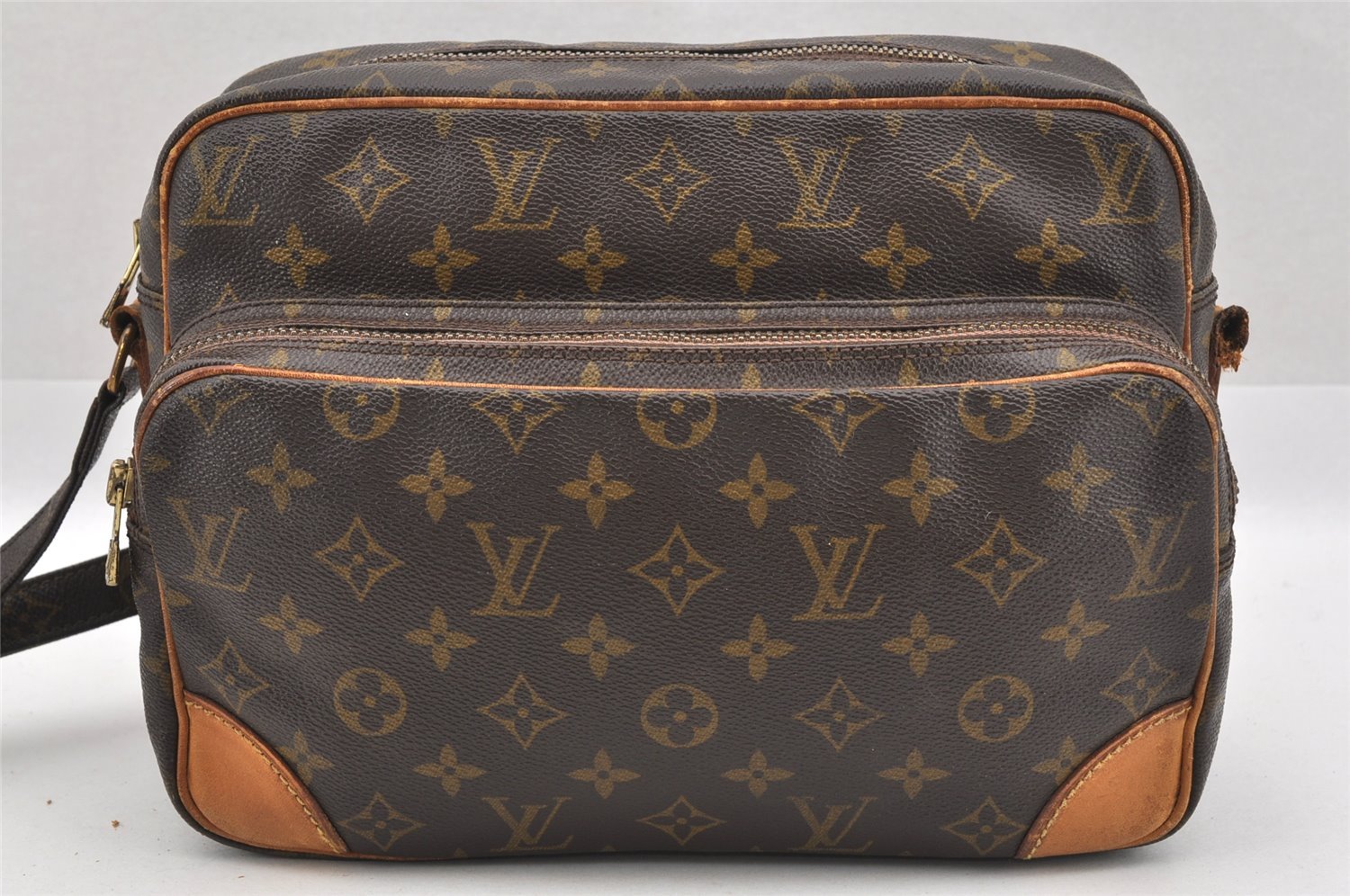 Authentic Louis Vuitton Monogram Nile Shoulder Cross Body Bag M45244 Junk 8702I