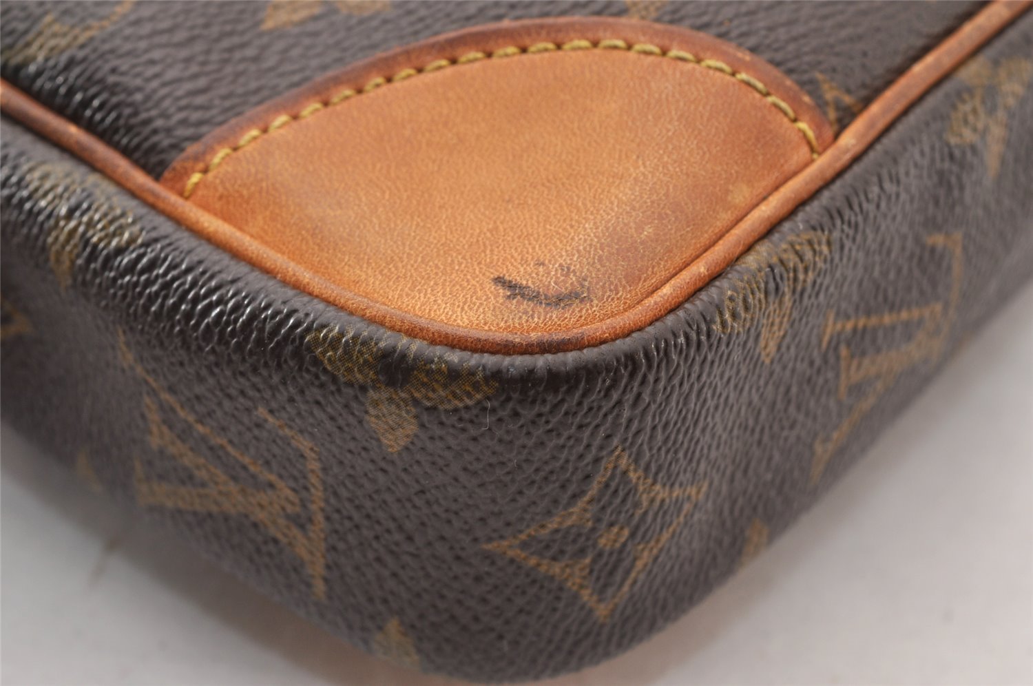 Authentic Louis Vuitton Monogram Marly Dragonne GM M51825 Clutch Hand Bag 8703I