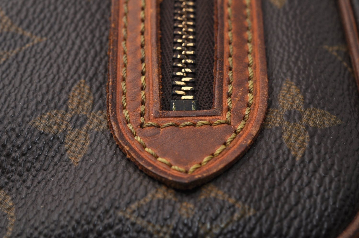 Authentic Louis Vuitton Monogram Marly Dragonne GM M51825 Clutch Hand Bag 8703I