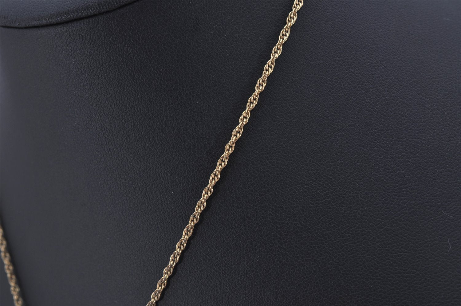 Authentic GIVENCHY Logo Ribbon Rhinestone Chain Pendant Necklace Gold Tone 8708J