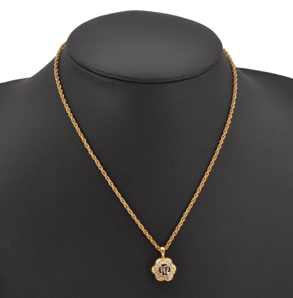 Authentic NINA RICCI Gold Tone Rhinestone Flower Chain Pendant Necklace 8709J