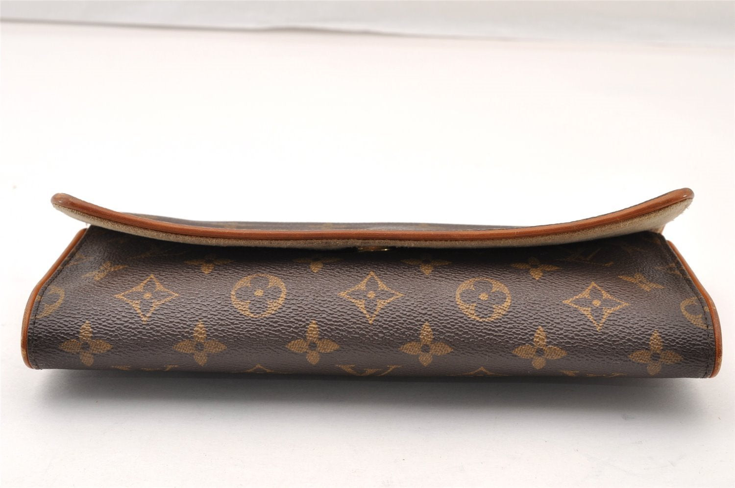 Authentic Louis Vuitton Monogram Pochette Twin GM Shoulder Bag M51852 LV 8711I