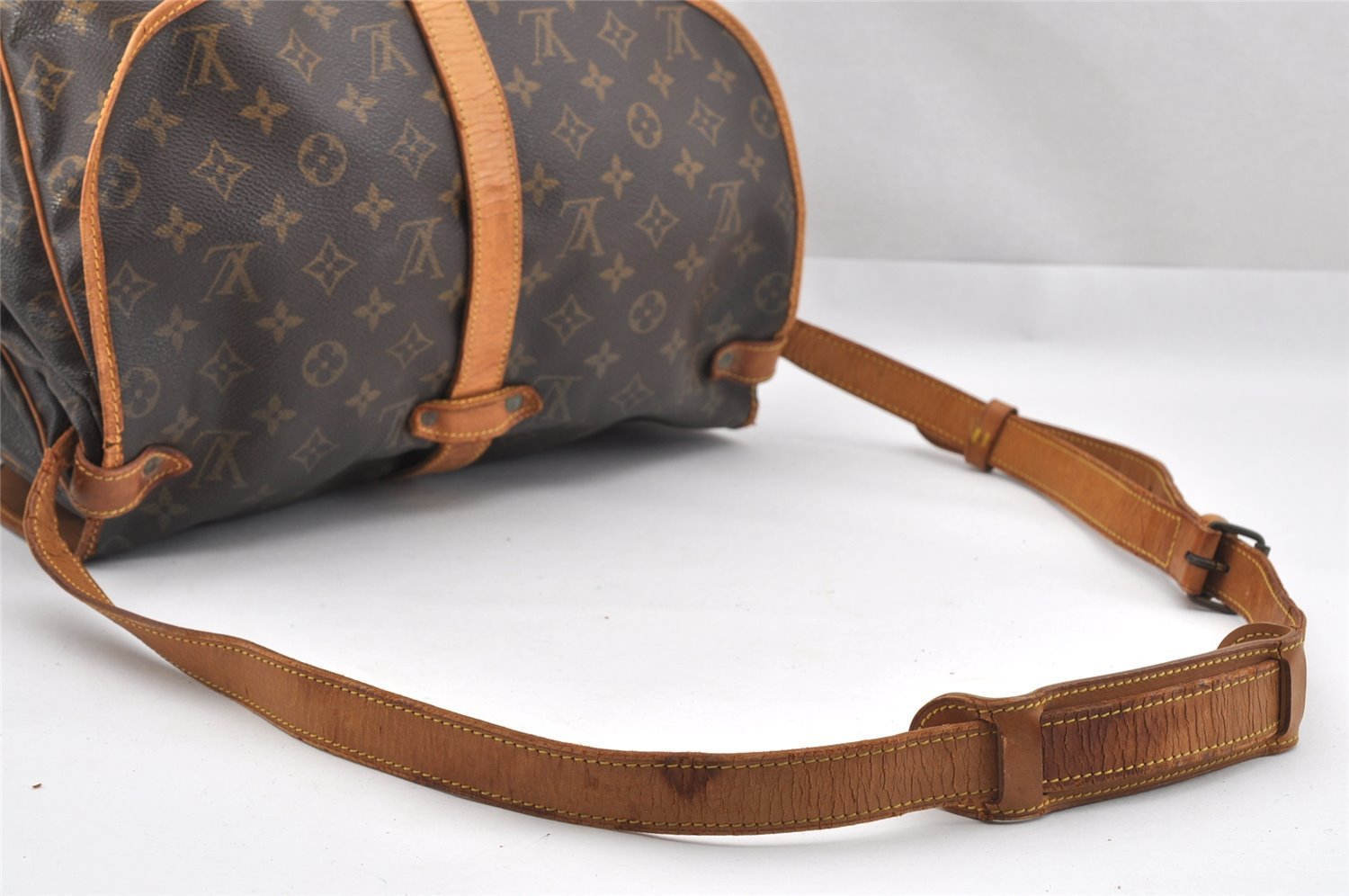Authentic Louis Vuitton Monogram Saumur 35 Shoulder Cross Bag M42254 Junk 8712I