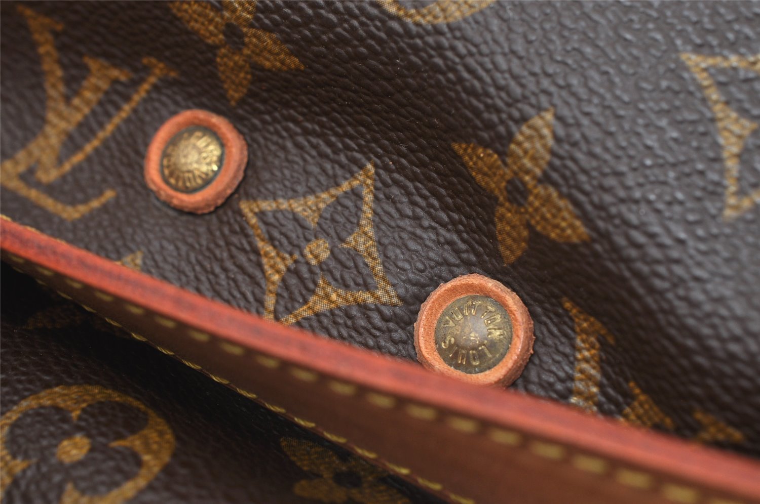 Authentic Louis Vuitton Monogram Saumur 35 Shoulder Cross Bag M42254 Junk 8712I