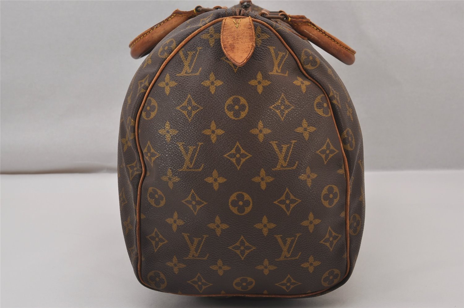 Authentic Louis Vuitton Monogram Speedy 40 Hand Boston Bag Old Model LV 8713I