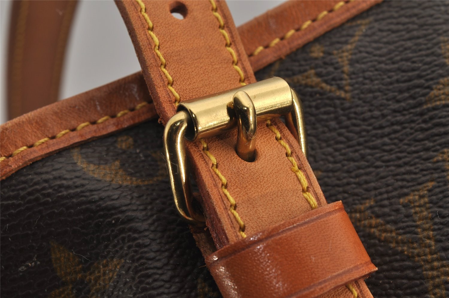 Authentic Louis Vuitton Monogram Bucket GM Shoulder Tote Bag M42236 Junk 8714I