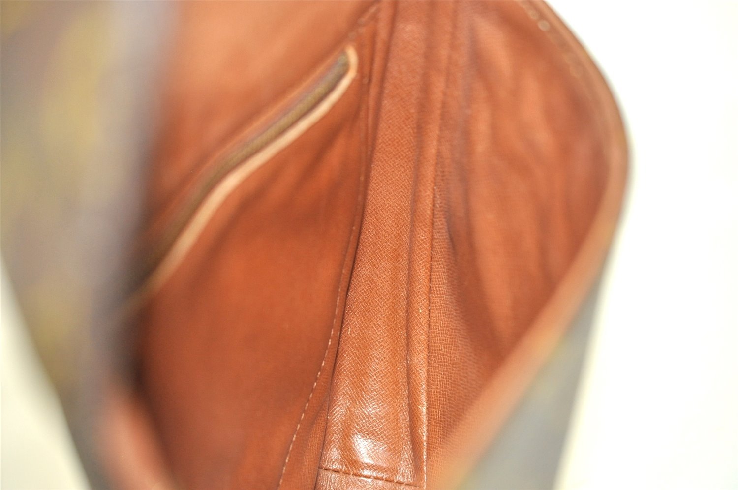 Authentic Louis Vuitton Monogram Chantilly MM Shoulder Cross Bag M51233 LV 8715I