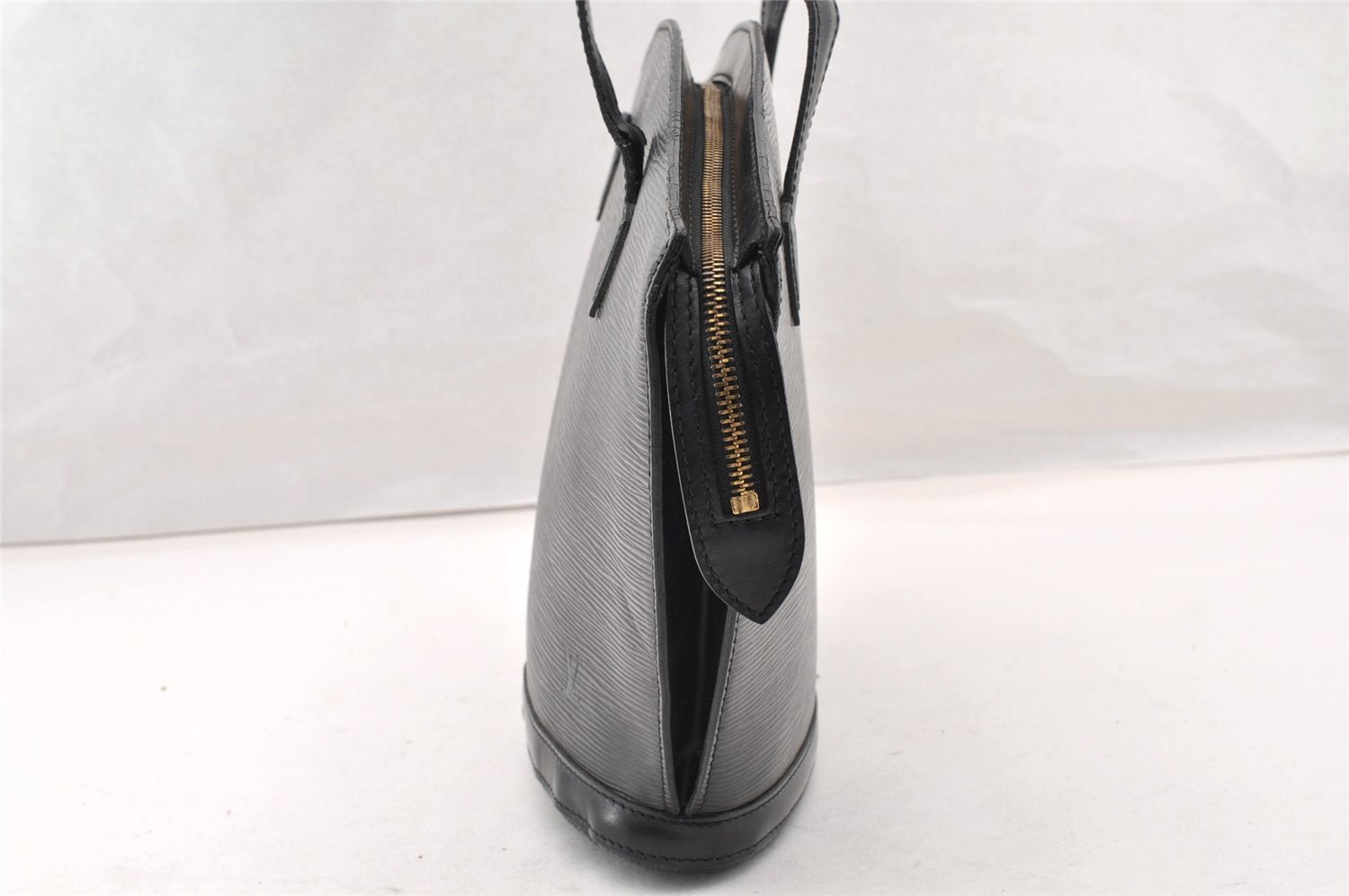 Authentic Louis Vuitton Epi Saint Jacques Hand Bag Black M52272 LV 8716I