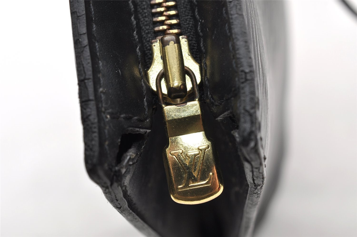 Authentic Louis Vuitton Epi Saint Jacques Hand Bag Black M52272 LV 8716I