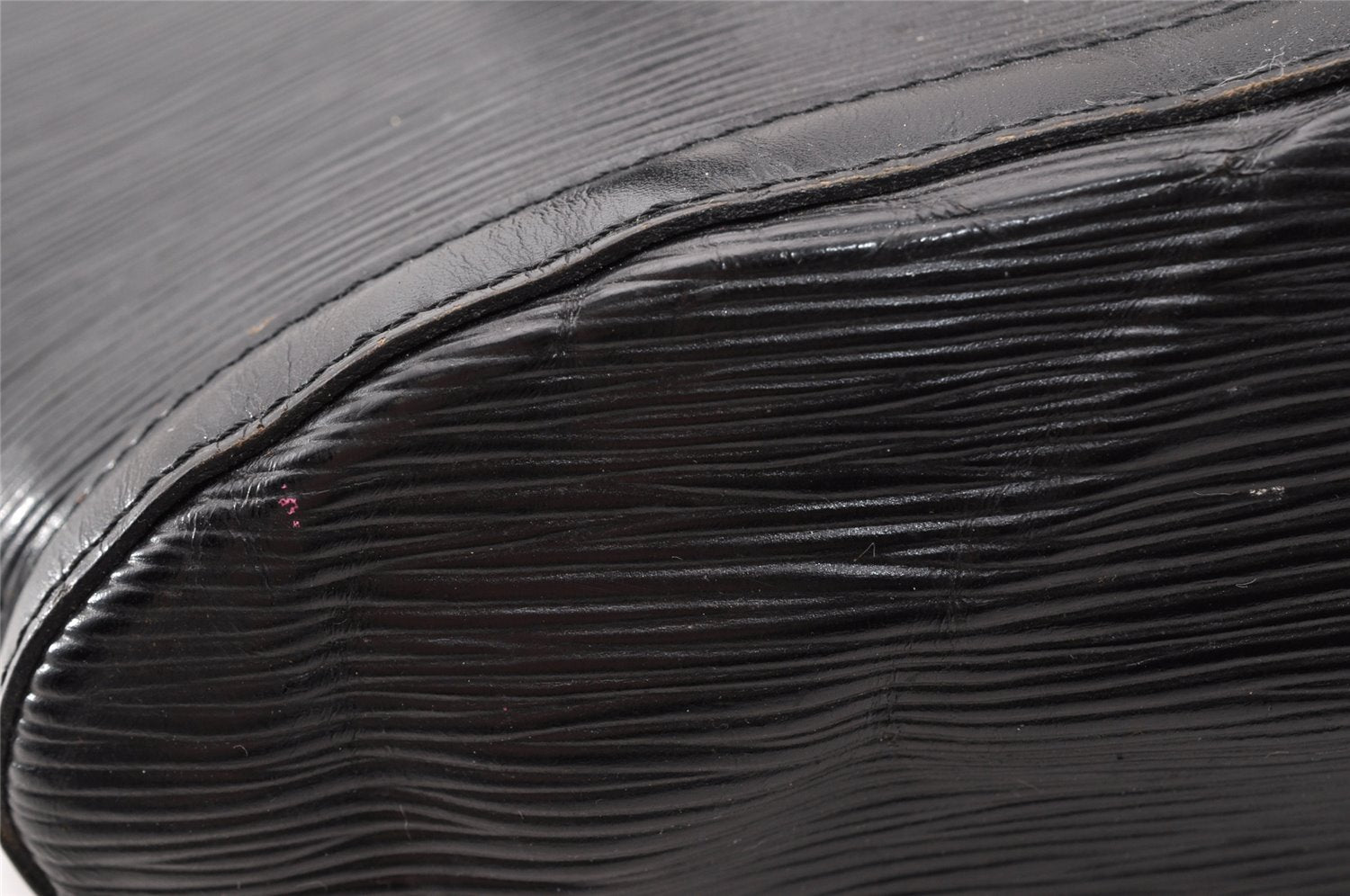 Authentic Louis Vuitton Epi Saint Jacques Hand Bag Black M52272 LV 8716I