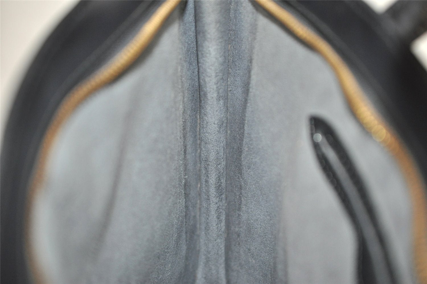 Authentic Louis Vuitton Epi Saint Jacques Hand Bag Black M52272 LV 8716I