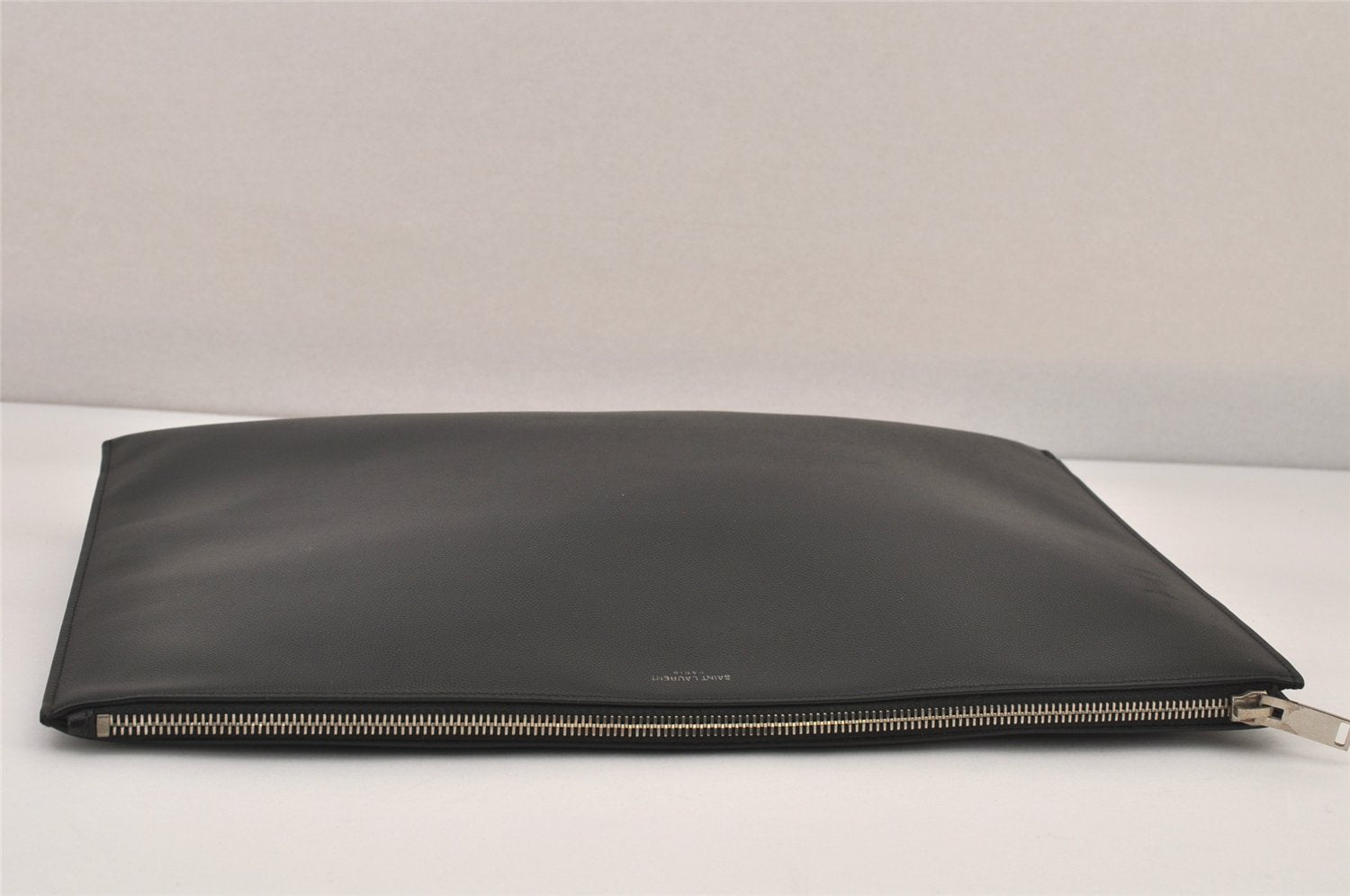 Authentic SAINT LAURENT Documents Case Clutch Bag Leather Black YSL 8717M
