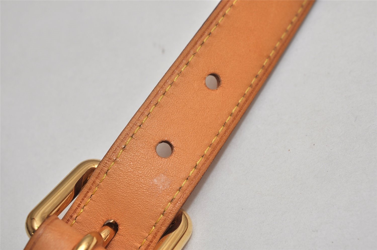 Authentic Louis Vuitton Leather Shoulder Strap Beige 35.4-39.4
