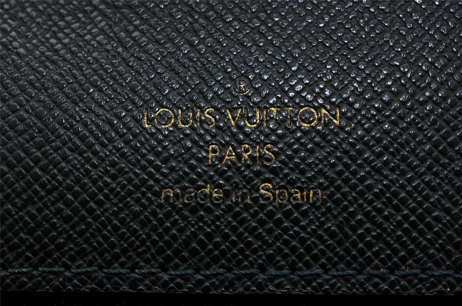 Authentic Louis Vuitton Taiga Selenga Clutch Hand Bag Green M30784 LV 8724I