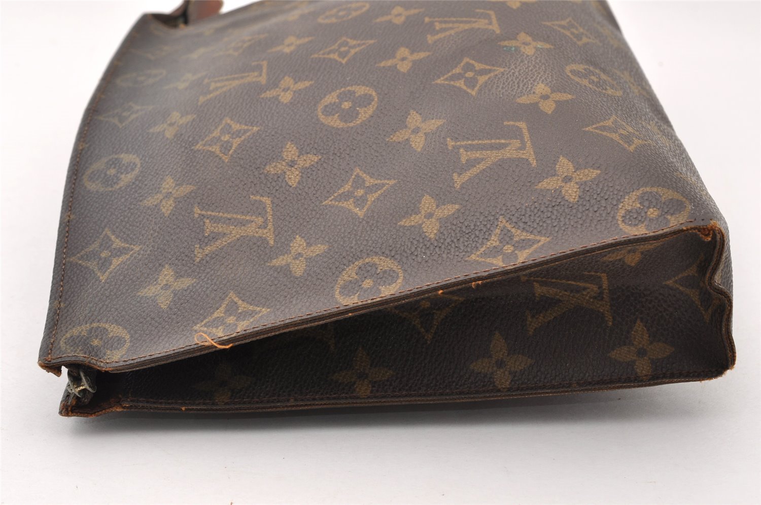 Auth Louis Vuitton Monogram Poche Toilette Cosmetics Pouch Old Model Junk 8725I