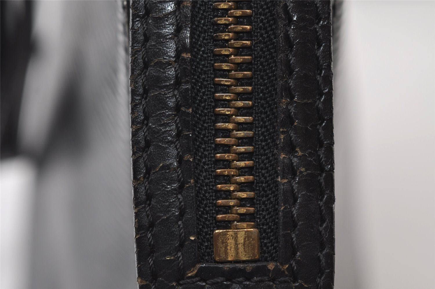 Auth Louis Vuitton Epi Saint Jacques Shopping Shoulder Bag Black M52262 LV 8727I