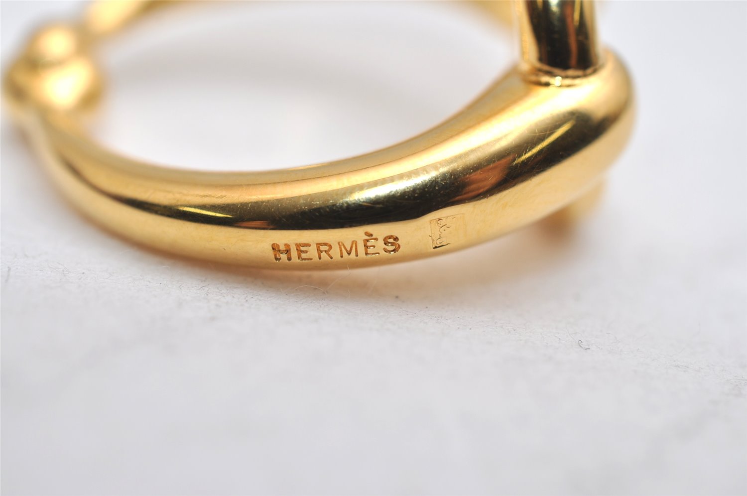 Authentic HERMES Scarf Ring Moris Circle Design Gold Tone 8729J