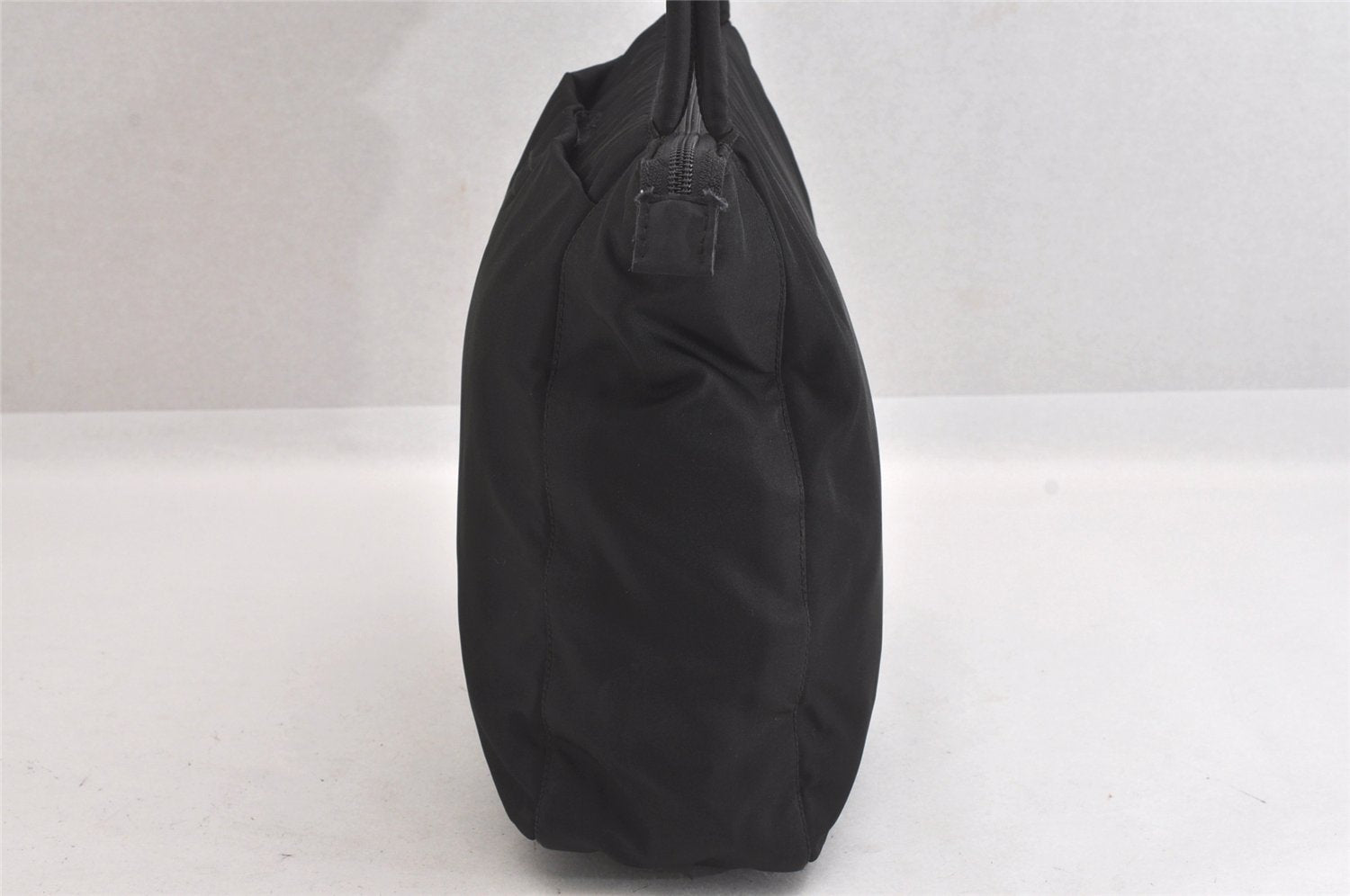 Authentic PRADA Vintage Nylon Shoulder Hand Bag Purse Black 8730M