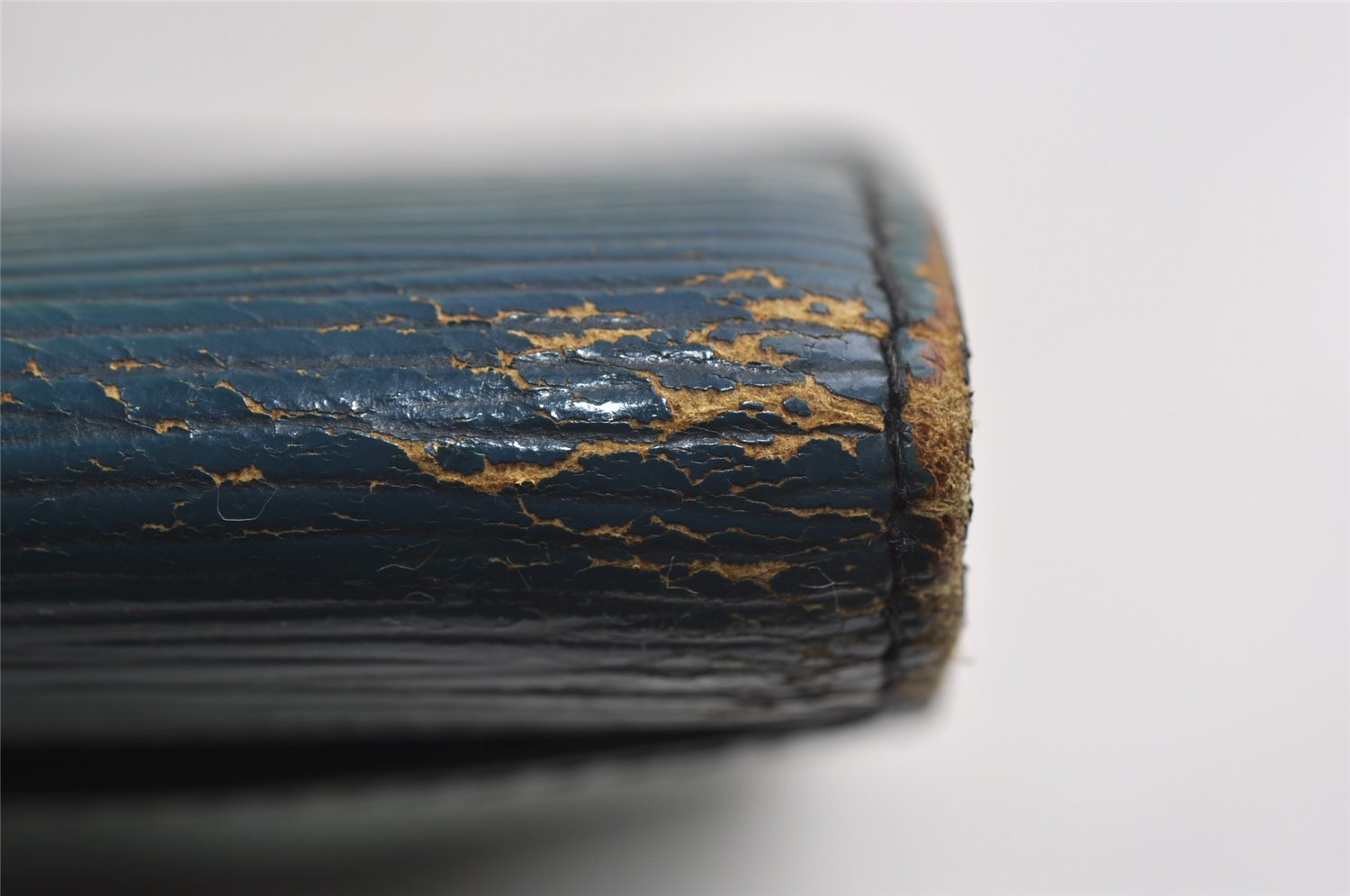 Authentic Louis Vuitton Epi Montaigne 27 Clutch Hand Bag Green M52654 Junk 8735I