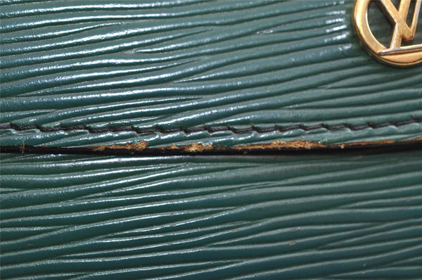 Authentic Louis Vuitton Epi Montaigne 27 Clutch Hand Bag Green M52654 Junk 8735I