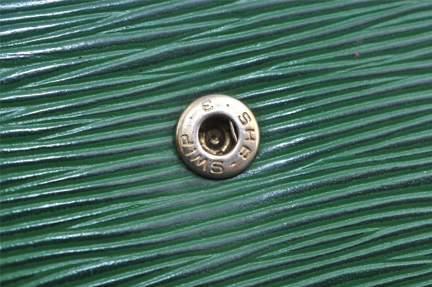 Authentic Louis Vuitton Epi Montaigne 27 Clutch Hand Bag Green M52654 Junk 8735I